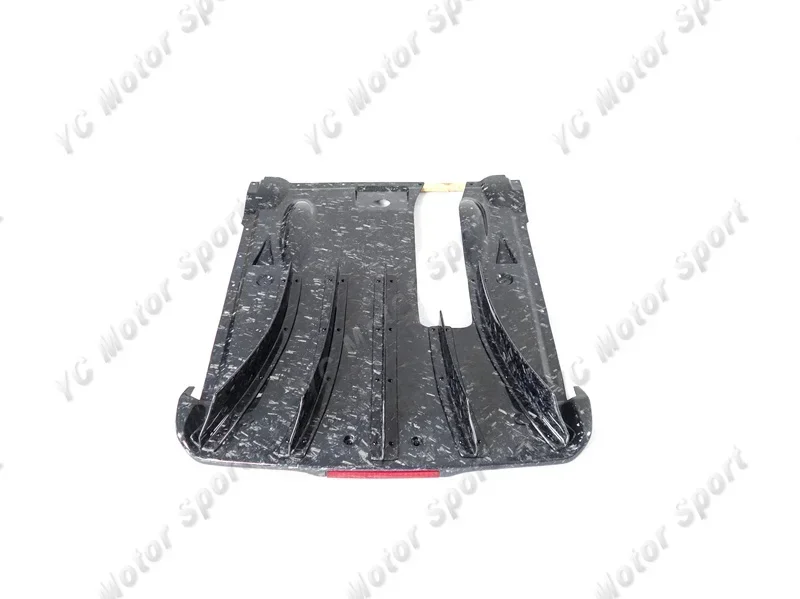 

Стильный задний диффузор из кованого карбона GTR с противотуманными фарами и ребрами, подходит для R35 GTR DBA NI Style 2011-2016 годов выпуска.