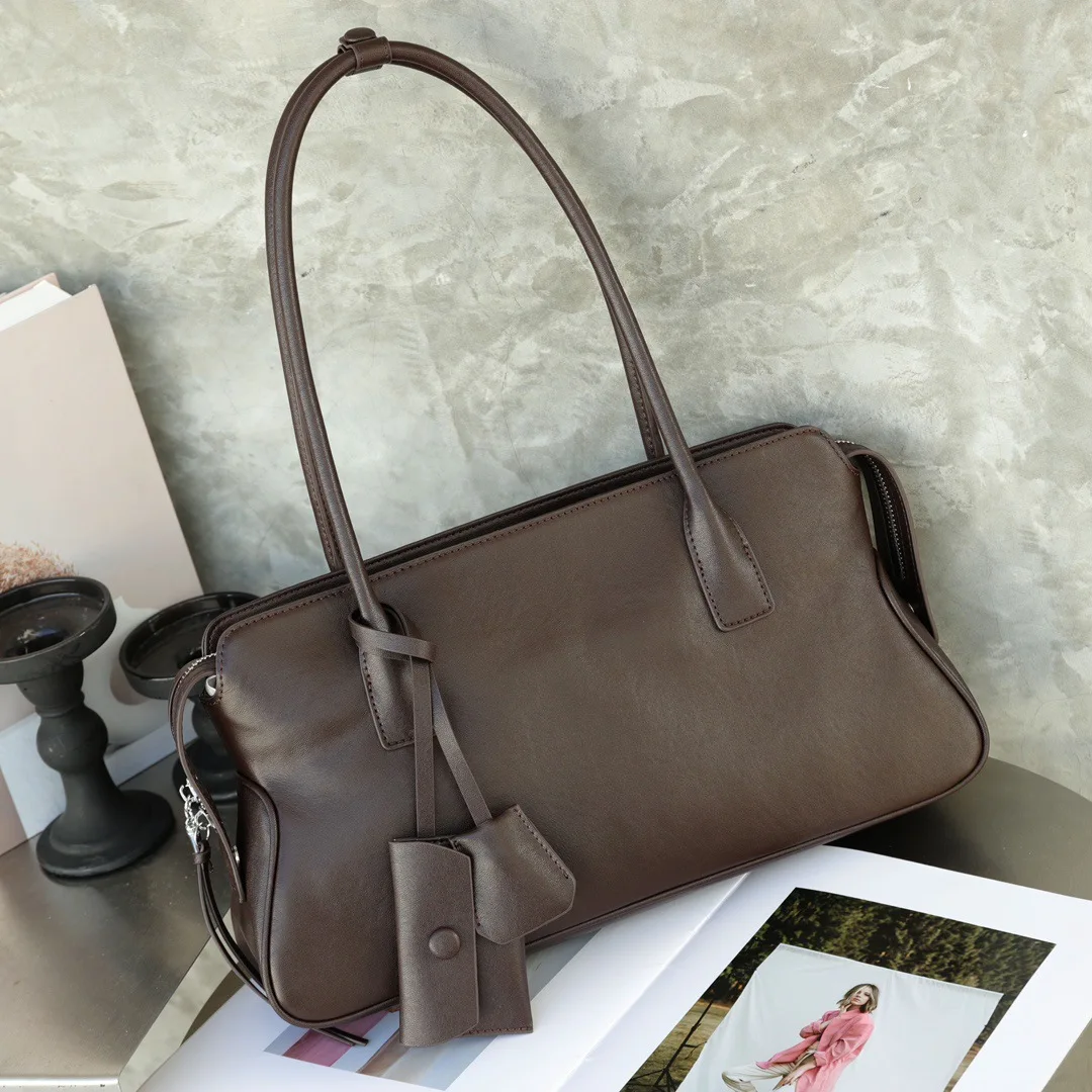 

Large Cow Leather Shoulder Bag Fashionable Genuine Leather Handbag Woman Big Ladies Tote or Sling Bags