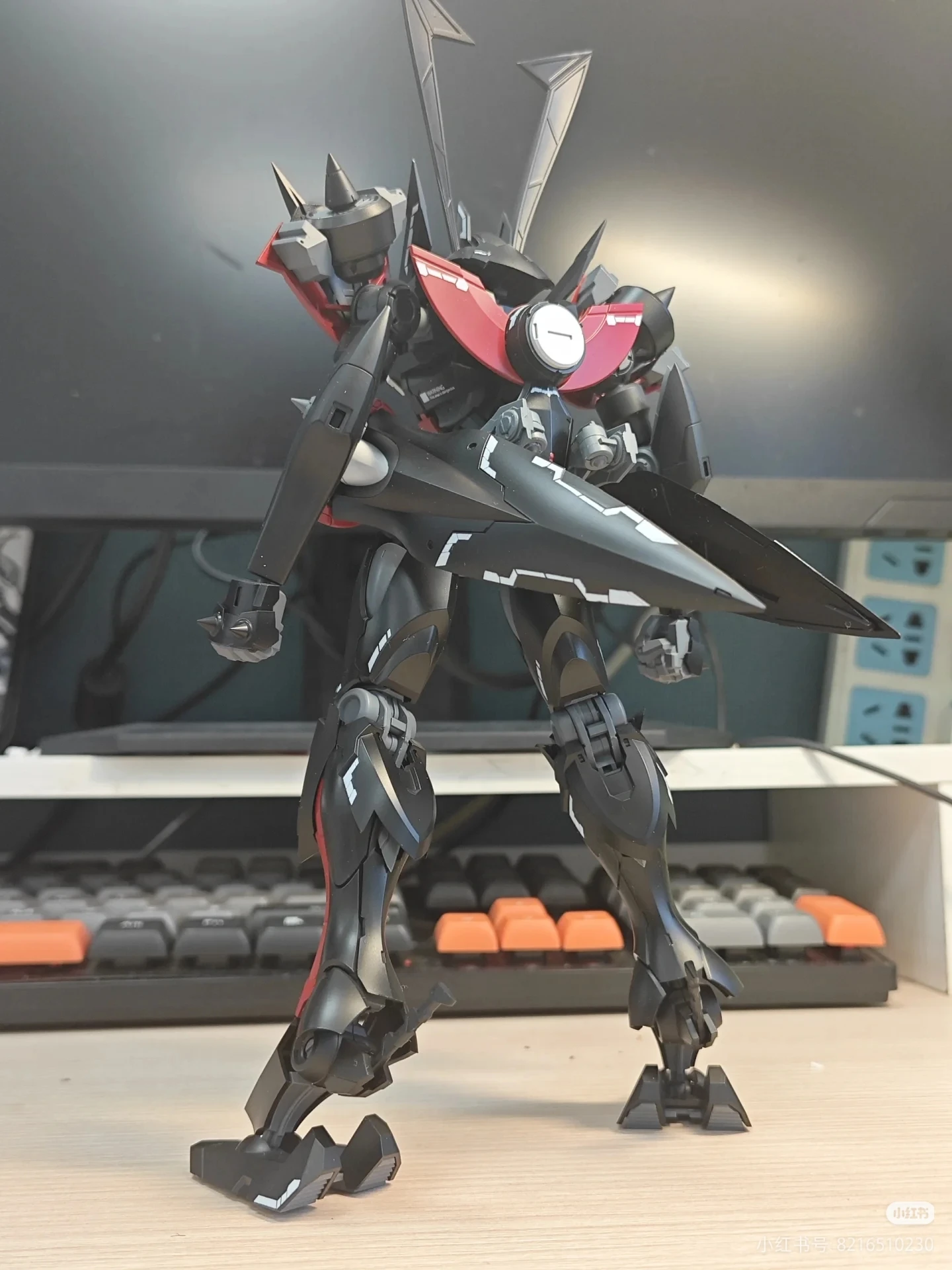 ABS MG 1/100 마수라오 수사노우 Gnx-U02x 조립 모델 키트 애니메이션 액션 피규어 로봇 스켈레톤 장난감 수집가용