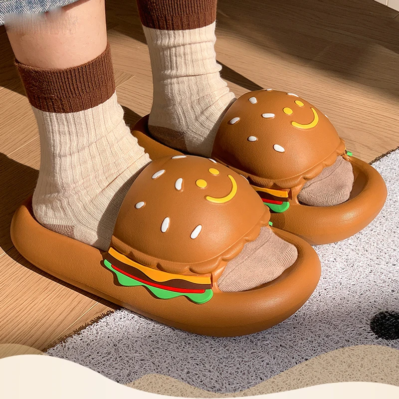

Мультяшные тапочки-гамбургеры для женщин, летние 2026, из ЭВА, в виде еды, нескользящие, с толстой подошвой, для дома, милые домашние шлепанцы для спальни