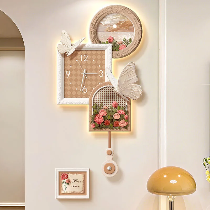 Y*-Wooden Aesthetic Wall Clocks Romantic High Quality Design Light Luxury Wall Watch Creative Modern Ornaments Home Decor