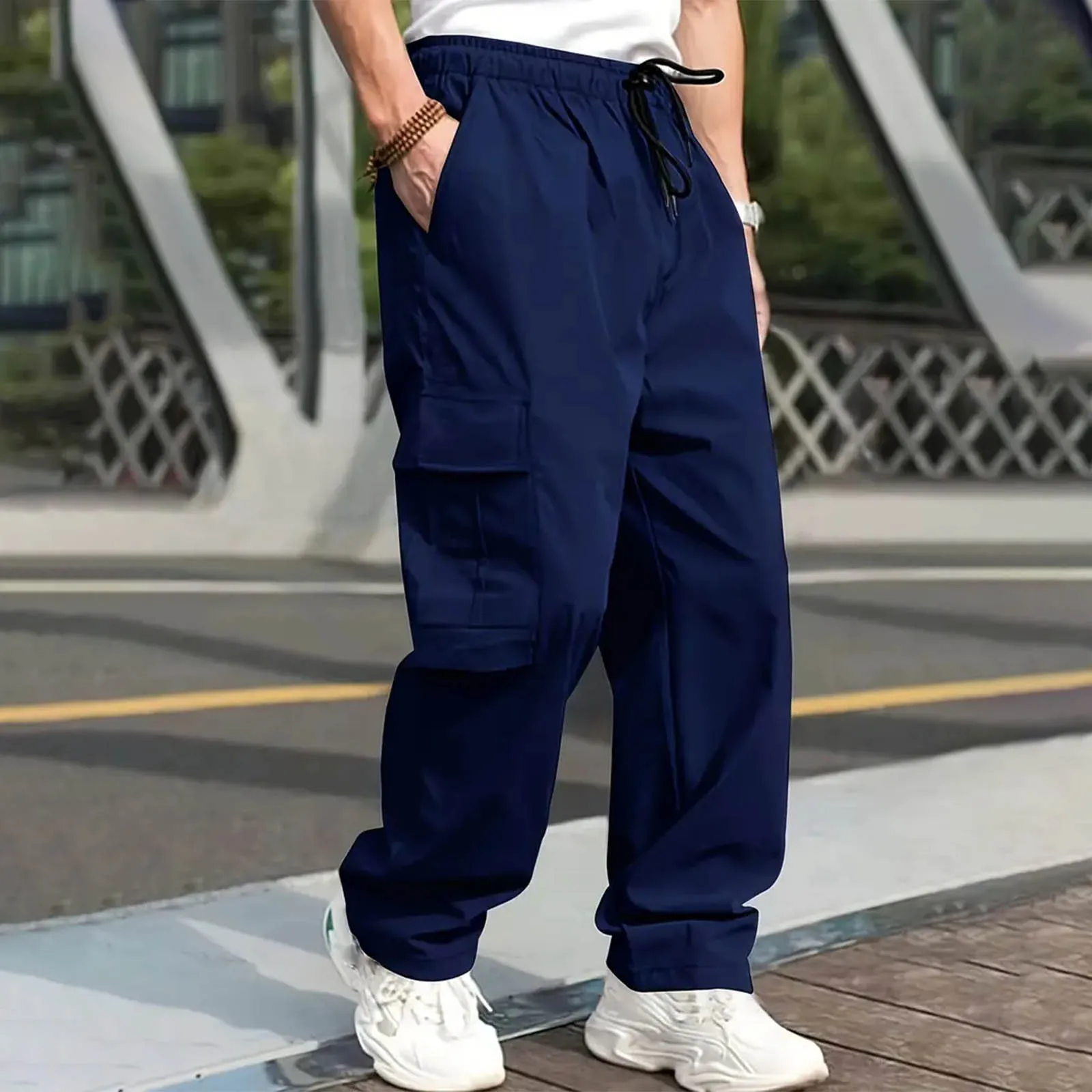 

Casual Streetwear Pants Solid Color Cargo Pants Drawstring Design Multi Pocket Loose Baggy Outdoor For Men'S Workwear Trousers