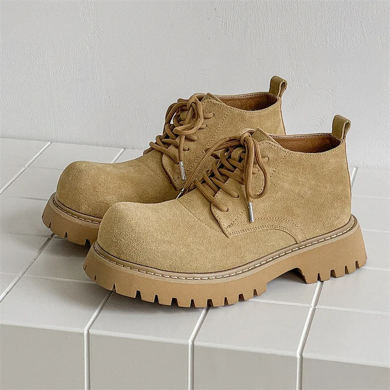 Męskie buty casual z dużym okrągłym noskiem, wysokiej jakości, brązowa skóra nubukowa, gruba podeszwa, modne buty skórzane męskie na pokaz mody, rozmiary 44 45 46