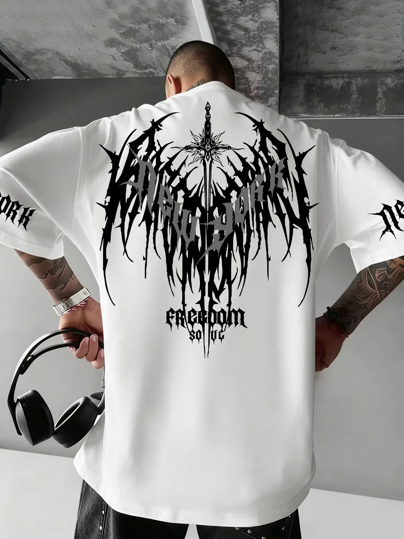 Summer Men European Style Loose T-Shirt with Dark Holy Sword Wing Pattern 100% Pure Cotton Soft Fabric Stylish and Versatile