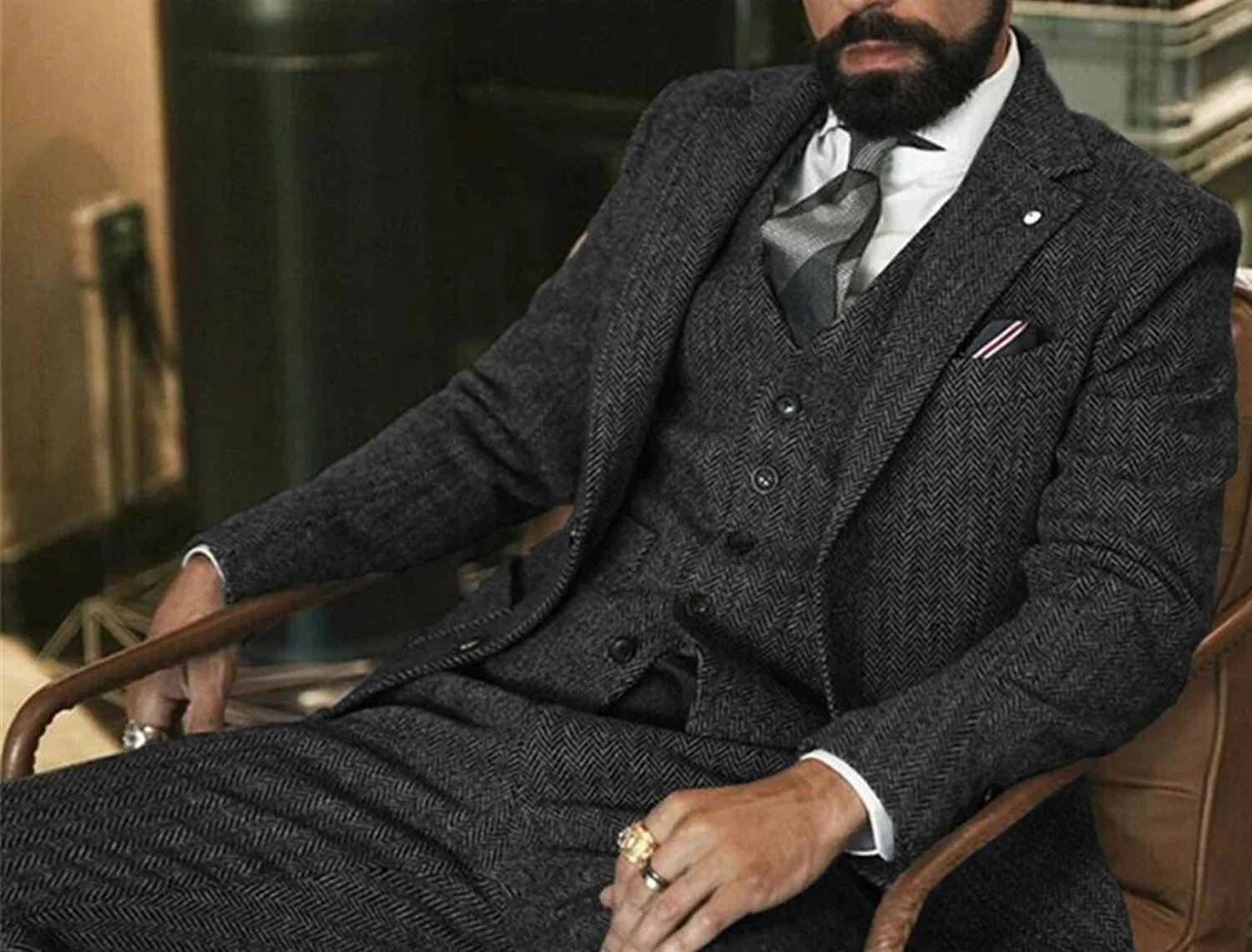 

Gray Wool Tweed Winter Suit for Men Herringbone Slim Fit Formal Groom Tuxedo 3 Piece Wedding Male Suits (Jacket+Vest+Pants)