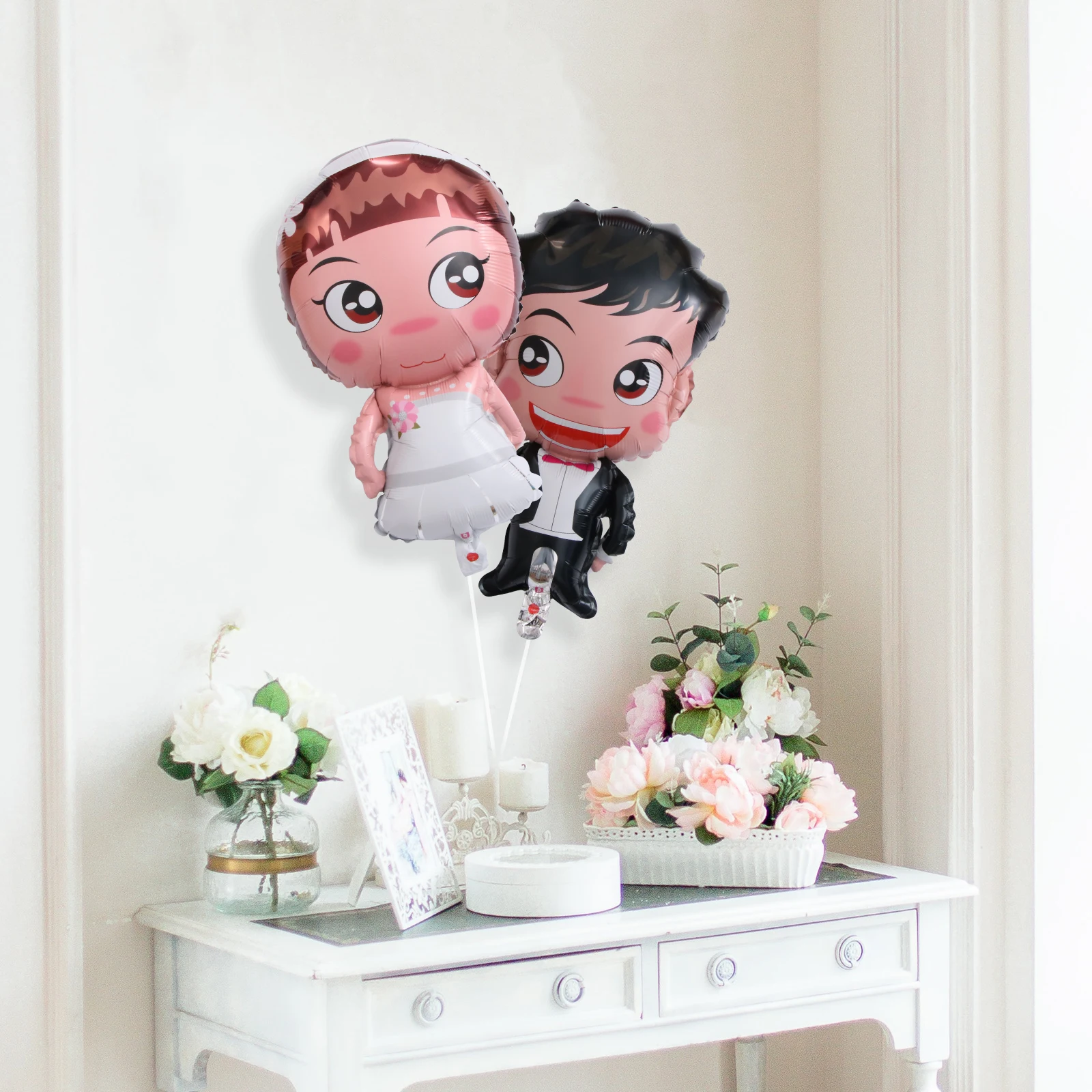 

2pcs Large New Bride Groom Foil Balloons Wedding Party Decoration Reusable Helium Inflatable Cartoon Balloons For Kids