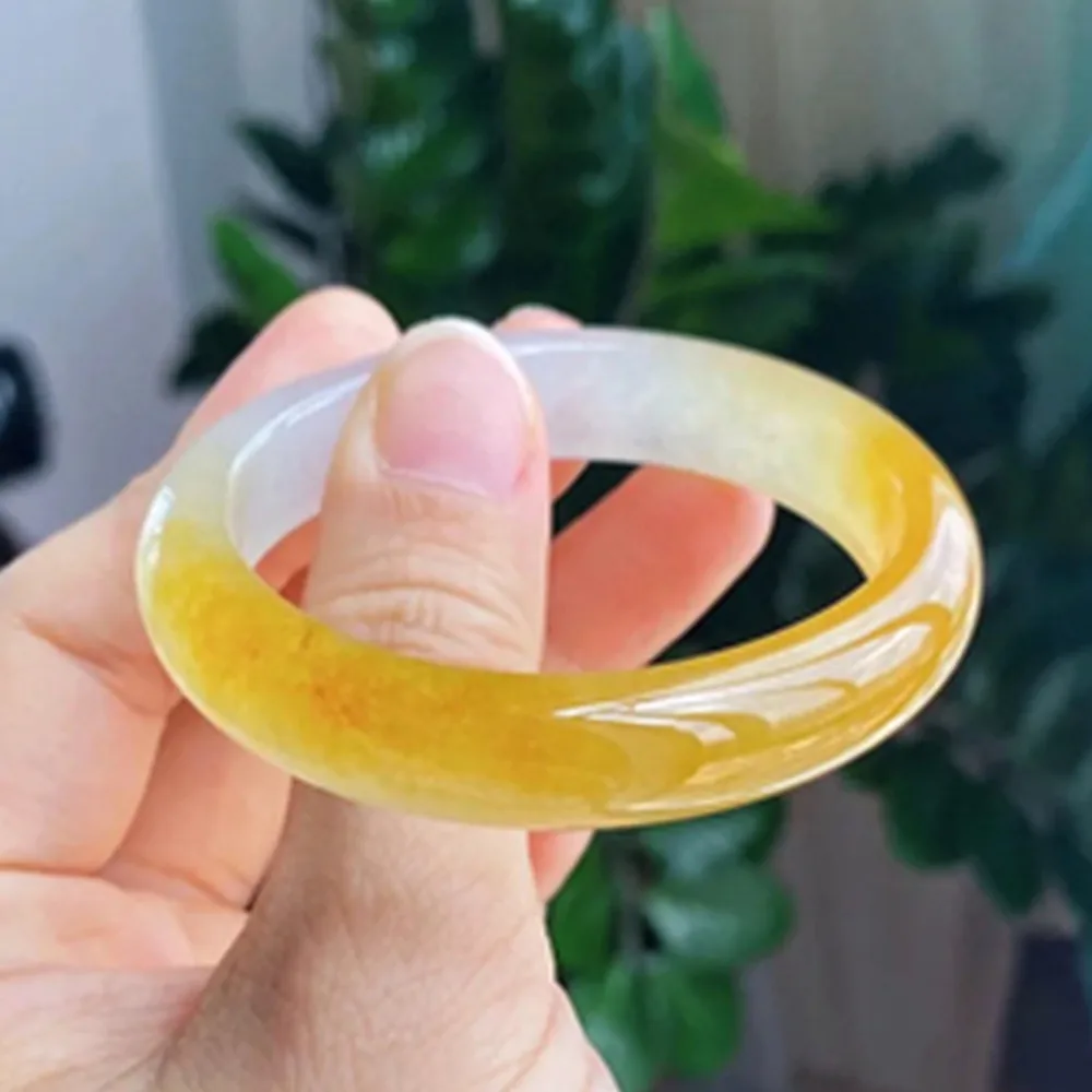 

Natural Ice Yellow Jade Bracelet Girl Fashion Delicate Handring Perfect Bangles Fine Jewelry