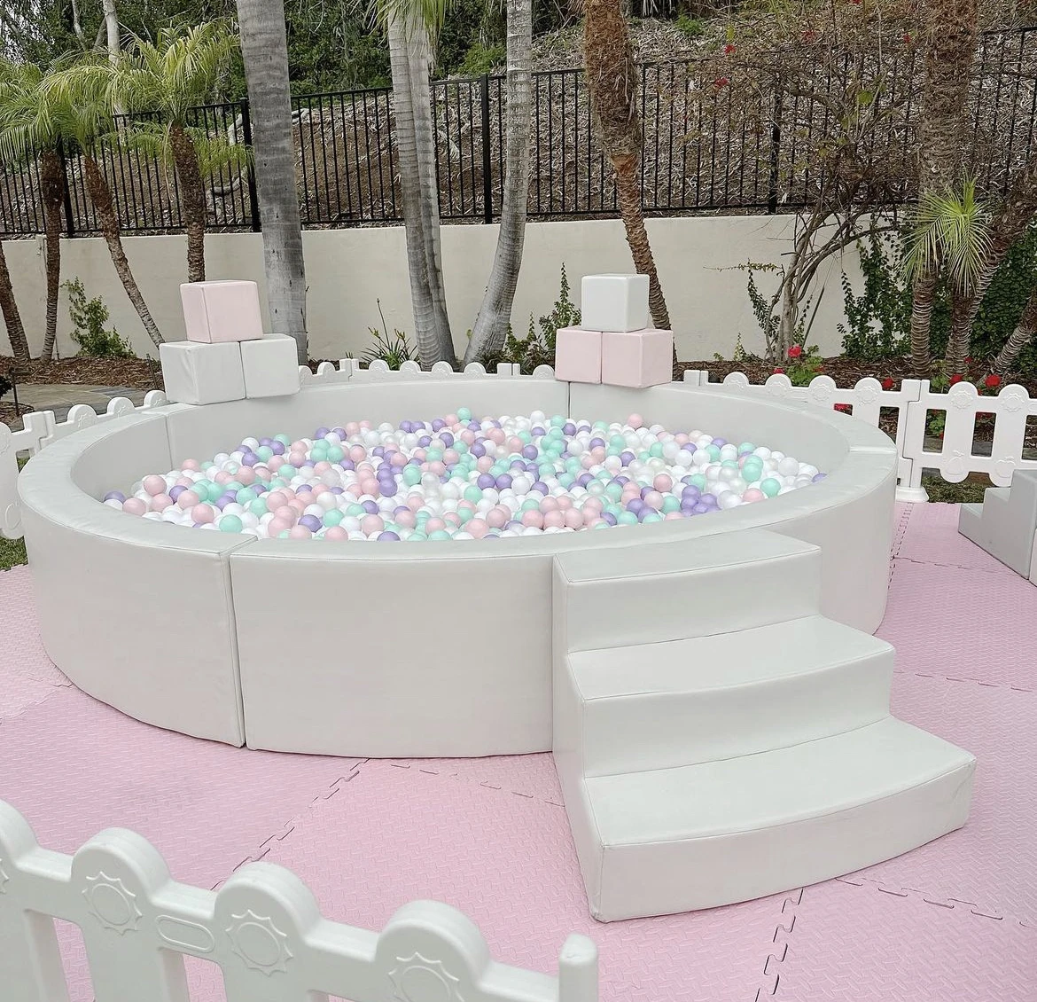 Zestaw dywanów do zabawy 5 w 1 dla maluchów, wygodna mata do zabawy z pianki EVA do użytku w centrach handlowych