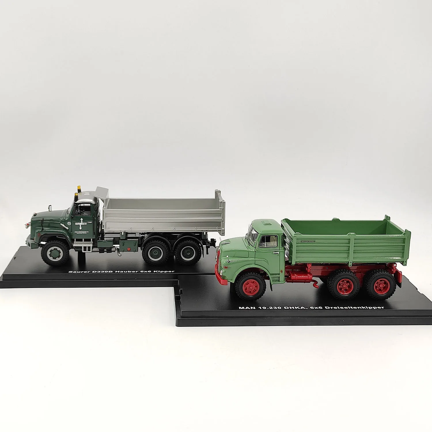 Golden Oldies 1:50 Scale Saurer D330B/MAN 19.230 DHKA Resin Car Model view 2