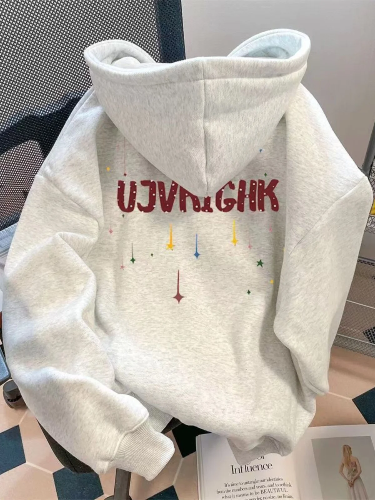 

Retro Adorable Letter Star Print Hoodie Women's Autumn Winter Thickened Fleece Pullover Lazy Top Trendy Brand Korean Style