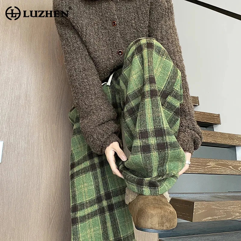 

LUZHEN 2025 новые зимние свободные прямые брюки в клетку с принтом, мужские красивые утолщенные теплые мужские повседневные брюки с флисовой подкладкой JY5254