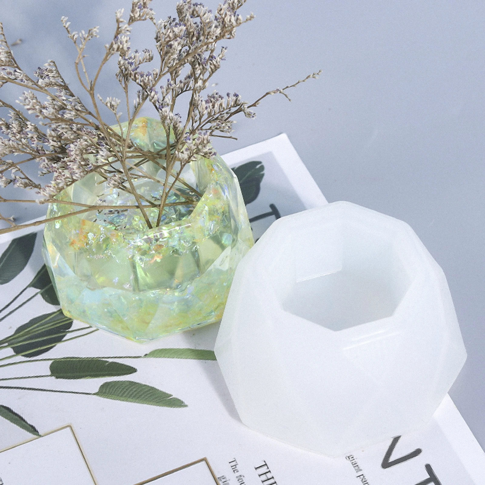 

2 pcs Crystal Drop Gel Mold DIY Flowerpot Planter Casting Mould for Succulents Vase Epoxy Resin Art Nonstick Plant Pot Silicone