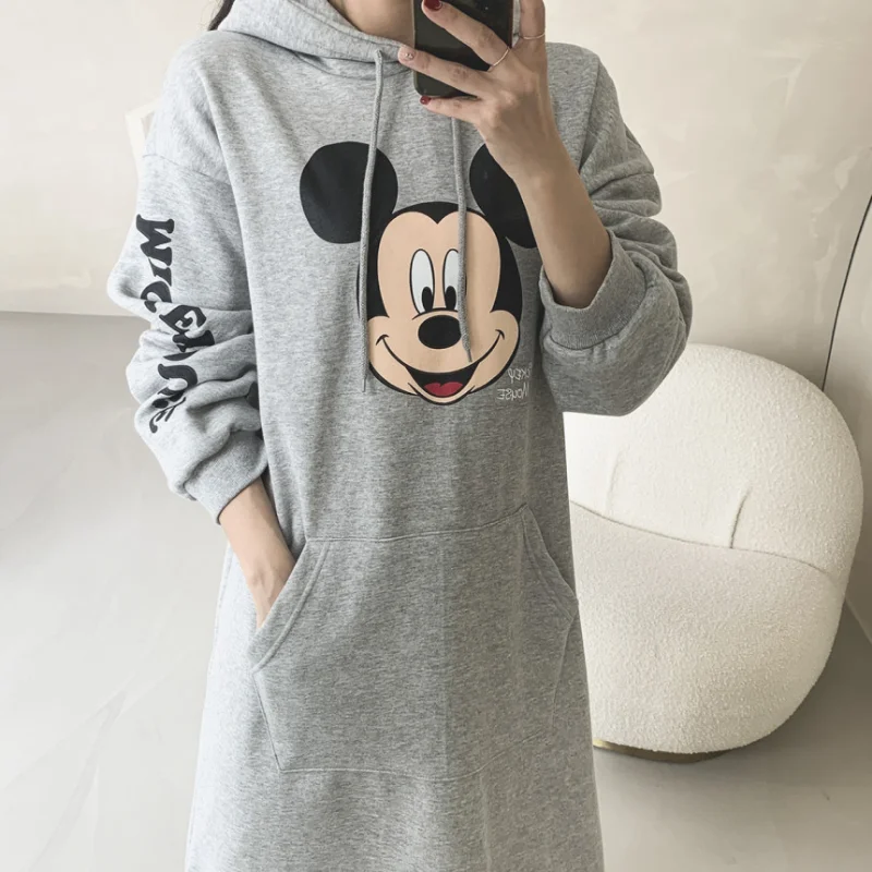 Disney Mickey Mouse sukienka jesień Cute Cartoon drukowanie 3D duży rozmiar bluzki damskie z długim rękawem moda Over-the-knee luźna bluza z kapturem