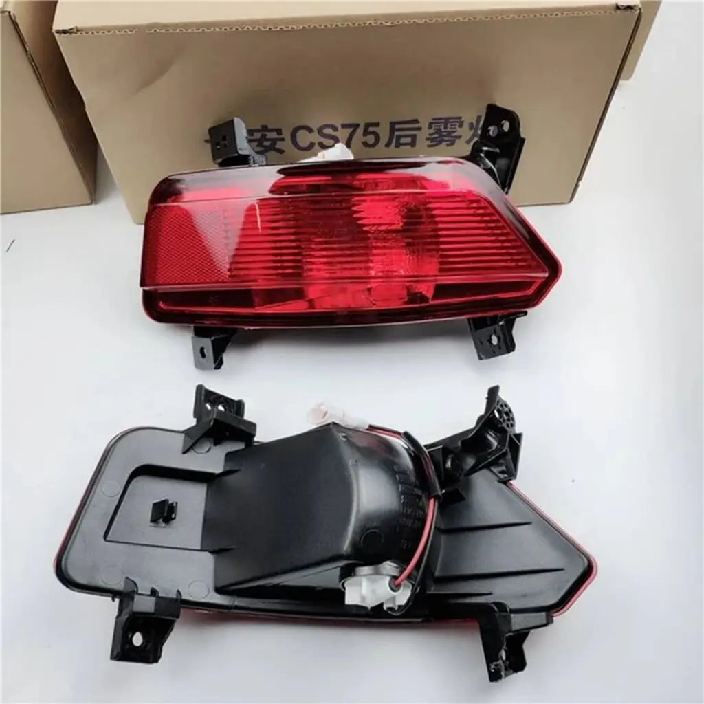 1pcs Rear light Foglamp left / right side for Chinese CHANGAN CS75 SUV 2014-2017 Auto car motor part S301035-1100