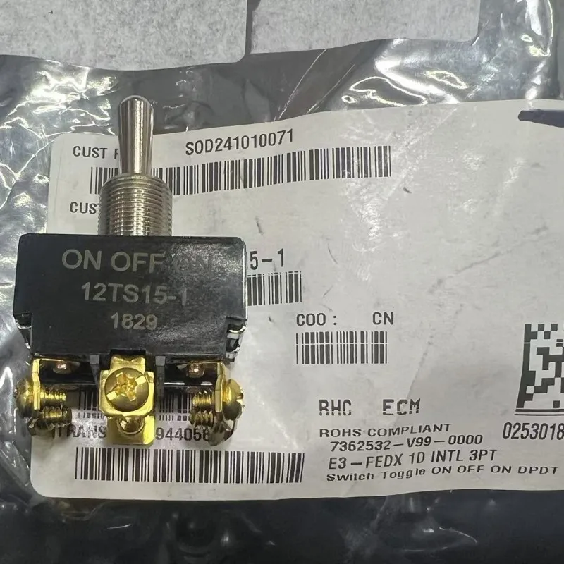 

1PCS 12TS15-1 rocker rocker rocker switch 10A is installed with screw foot thread