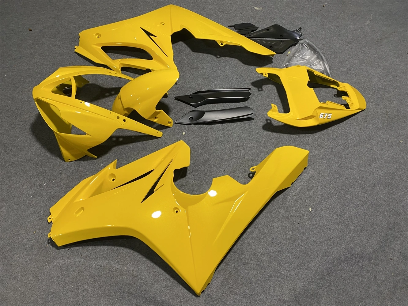 For Daytona Triumph 675R 675 2006 2007 2008 Motorcycle Fairings Protection Frame Cover ABS Injection Shell Fairing yellow