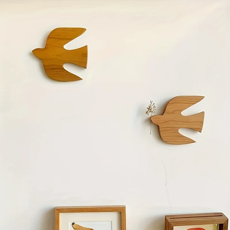 CANBOUN1pc Simple Wood Bird Crafts Homing Wall Decoration Japanese Swallow Wooden Block Creative Pendant Children's Room Decorat
