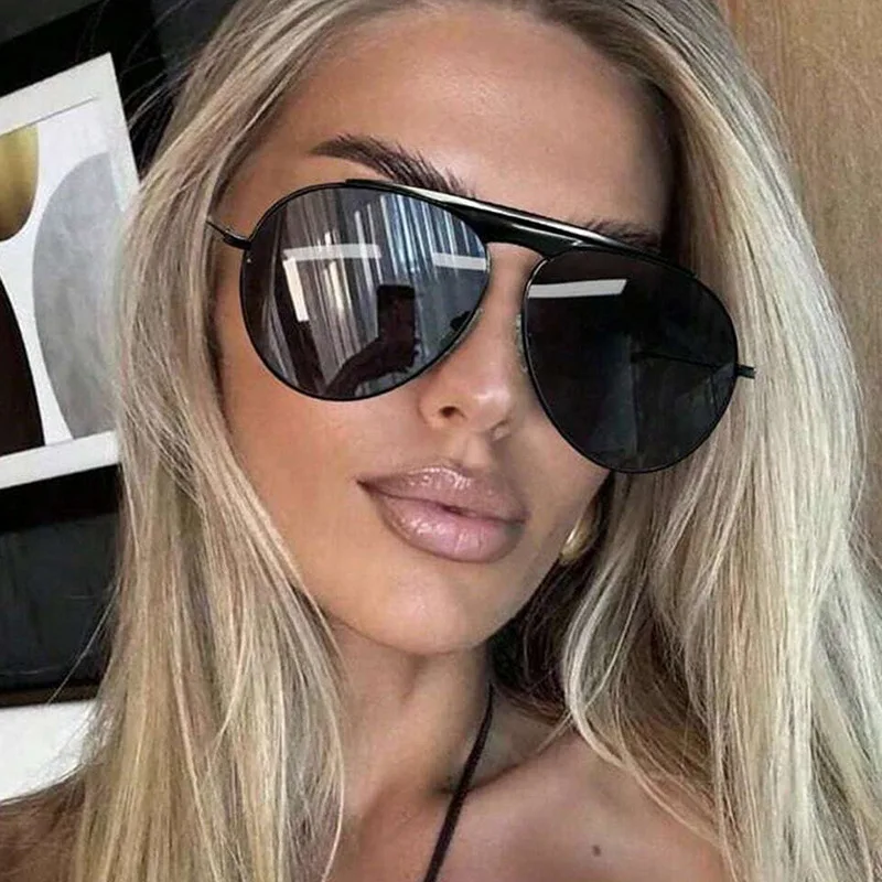 

1PCS Fashion Oversized Sunglasses Women UV400 Sun Glasses Men 2025 Brand Designer Eyewear Gafas De Sol Mujer