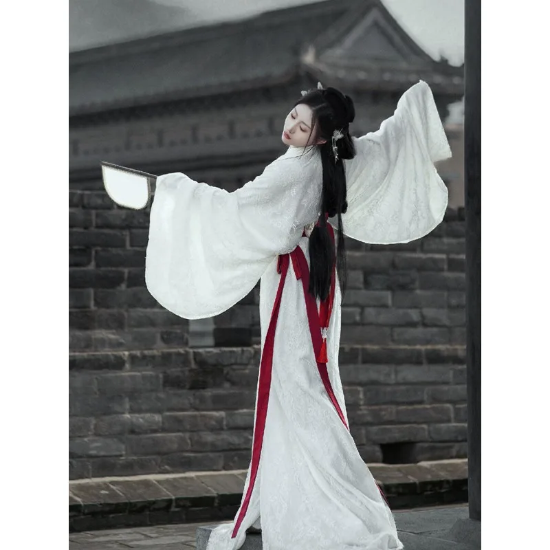 white-restored-warring-states-robe-hanfu-2026-new-mashan-chu-tomb-ancient-clothing-straight-train-collar-antique-cold-suit