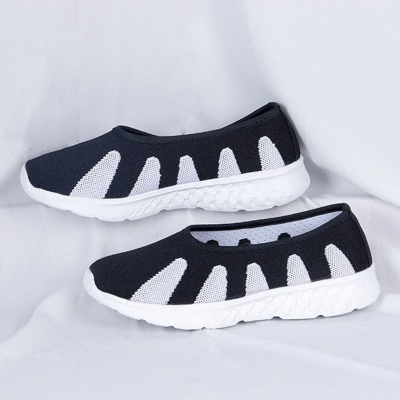 أحذية الكونغ فو الصيفية تاي تشي وينج تشون الصينية التقليدية فنون الدفاع عن النفس أحذية رياضية Wudang Taoist نسيج شبكي قابل للتنفس