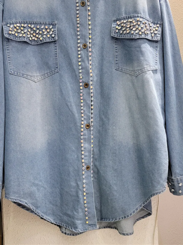 DEAT Women\'s Denim Shirt Loose Colored Diamonds Embroidered Flares Single Breasted Thin Blouse 2024 Autumn New Fashion 29L6762