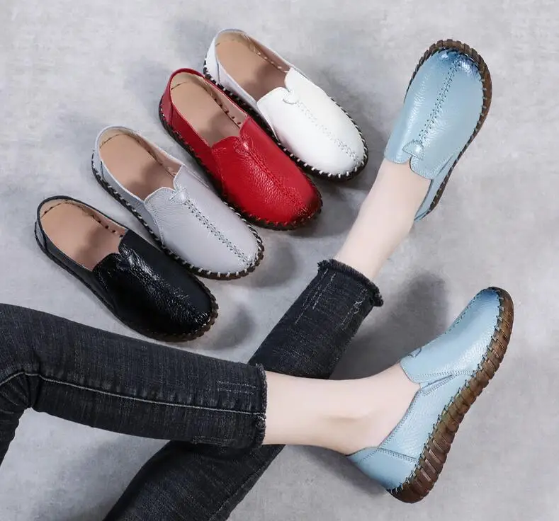 New Genuine Leather Women's Flat Shoes Lightweight Casual Comfort Shoes Soft Sole Ideal for Mothers