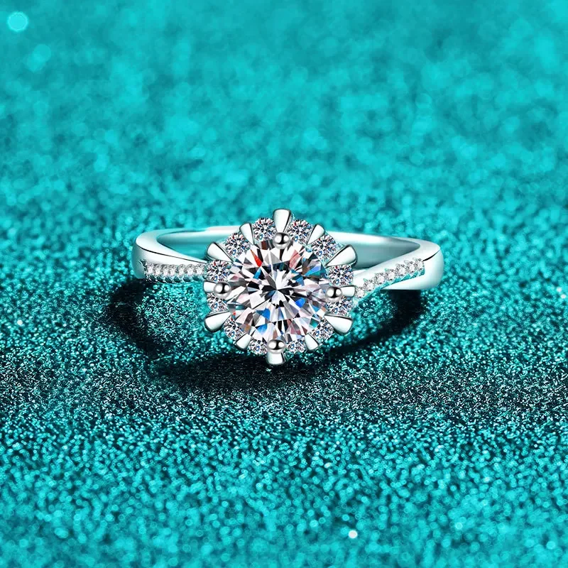 

S925 Sterling Silver Moissanite Ring for Women 1 Carat Newby Sunflower Design Jewelry Classic and Elegant Holiday Gift