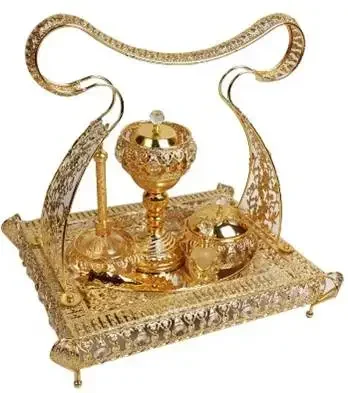 Middle East Dubai high-end incense burner assembly Metal burner set Contains trays, spice, oil jars, tweezers Portable hand