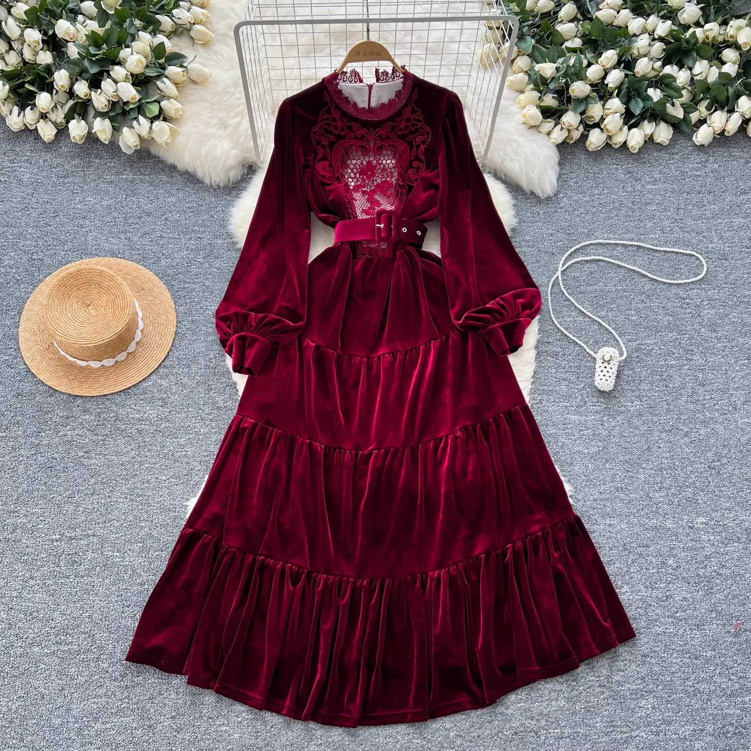 2024 New Autumn Winter Velvet Women Fashion Vintage Wine Red Stand Collar Lantern Sleeve Lace Patchwork Belt Party Casual Dress