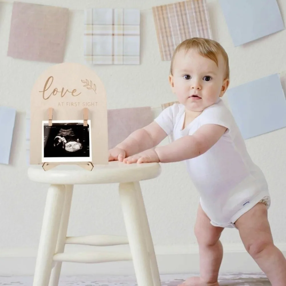 Wooden Stands Baby Ultrasound Frame Rustic Stable Pregnancy Gift Frame with Clip Maternity Gift Ultrasound Photo Frame