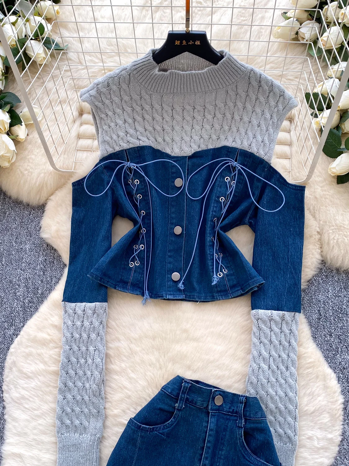 Faionable Knitted Denim Patchwork Belted Two-Piece Set Women's New Autumn High Waist Straight Leg Pants And Top Ensemble