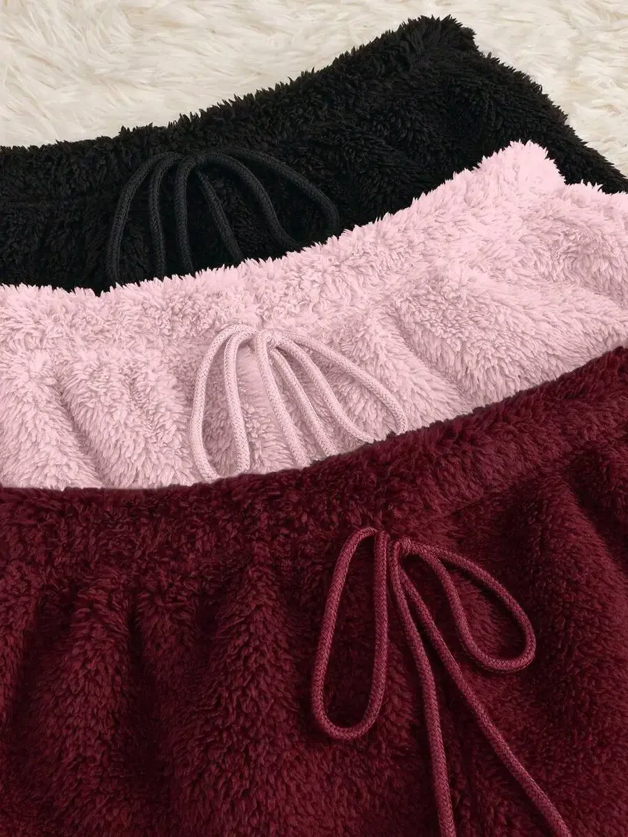 

Fluffy Fleece Lounge Shorts For Women With Embroidered Letter Detail – Cozy Winter Sleepwear And Loungewear Bottoms