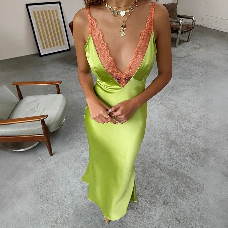 

TARUXY Sexy Lace Slip Dress Women Summer New Lace Trim V-Neck Slim Tourist Beach Straps Long Dress Female Leisure Banquet Dress