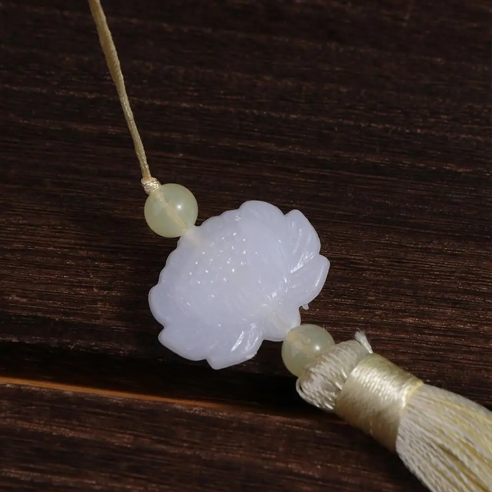 Classical Chinese Style Chinese Style Fan Handheld Tassels Embroidery Fan Round Translucent Silk Fan Home Decor
