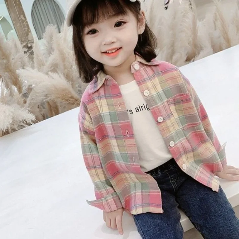 بلوزة بناتي جديدة موديل 2026 بأكمام طويلة لربيع وخريف الأطفال قميص أنيق للأطفال الصغار مع ملابس أطفال ناعمة من القطن المنقوش #4