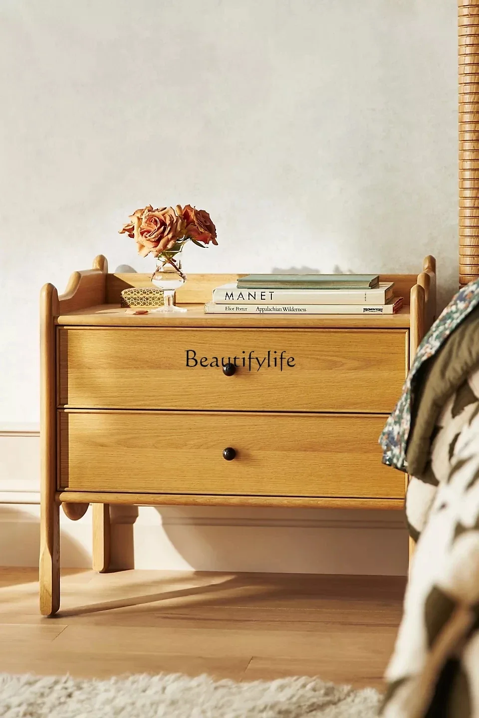 

American light luxury solid wood bedside table French simple bedside table high-end side table