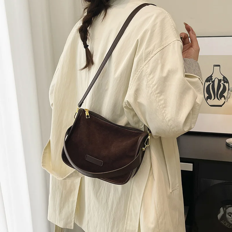 حقيبة صغيرة كلاسيكية لعام 2025، محفظة كتف عصرية للنساء، حقيبة كروس مزخرفة، حقيبة كاجوال من النهار إلى الليل، حقيبة حبال بسيطة #3