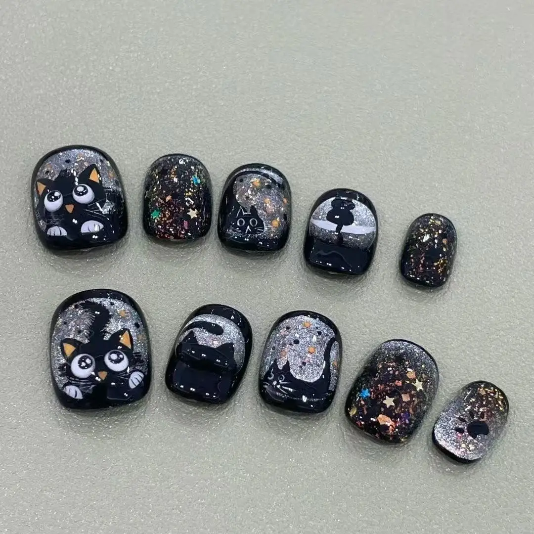 

Cute cartoon cat pure hand-worn short high-end blue with sequins cat eye super temperament nail art, reusable nails