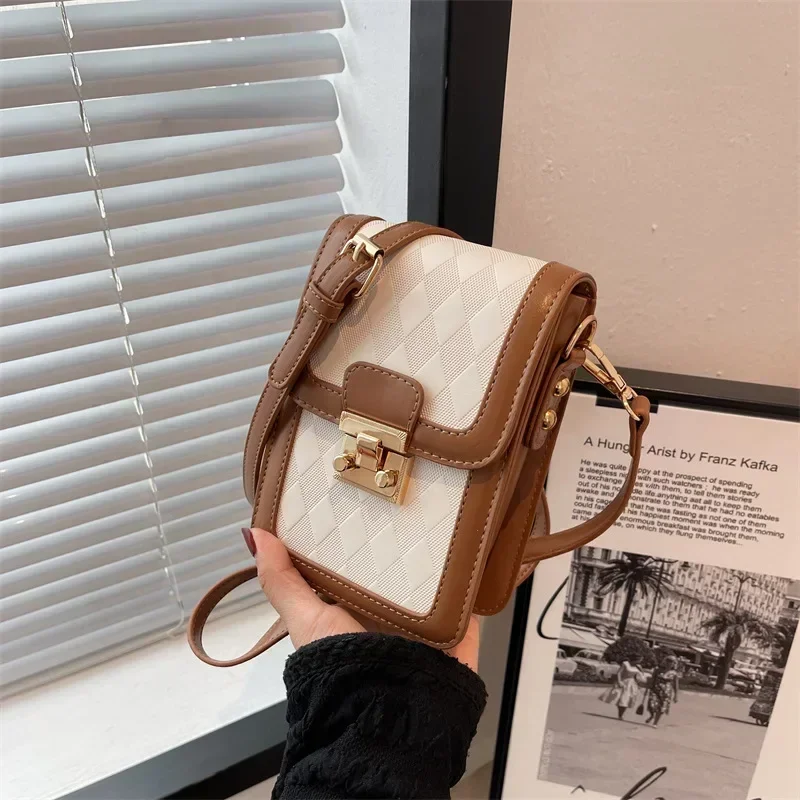 Small Fragrance Korean Fashion New Mobile Phone Bag Versatile Women's Shoulder Bag Vertical Zero Wallet Mini Bag