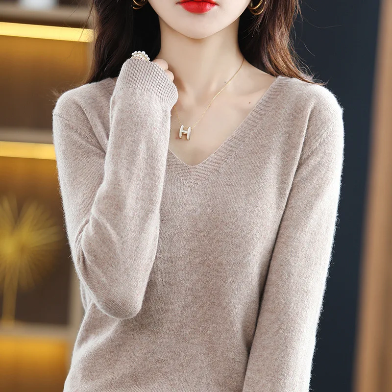 Maglione da donna 2024 Primavera Autunno Caldo Inverno Slim Fit Camicia che tocca il fondo Scollo a V Coreano Top in maglia Casual Maglioni ad alta