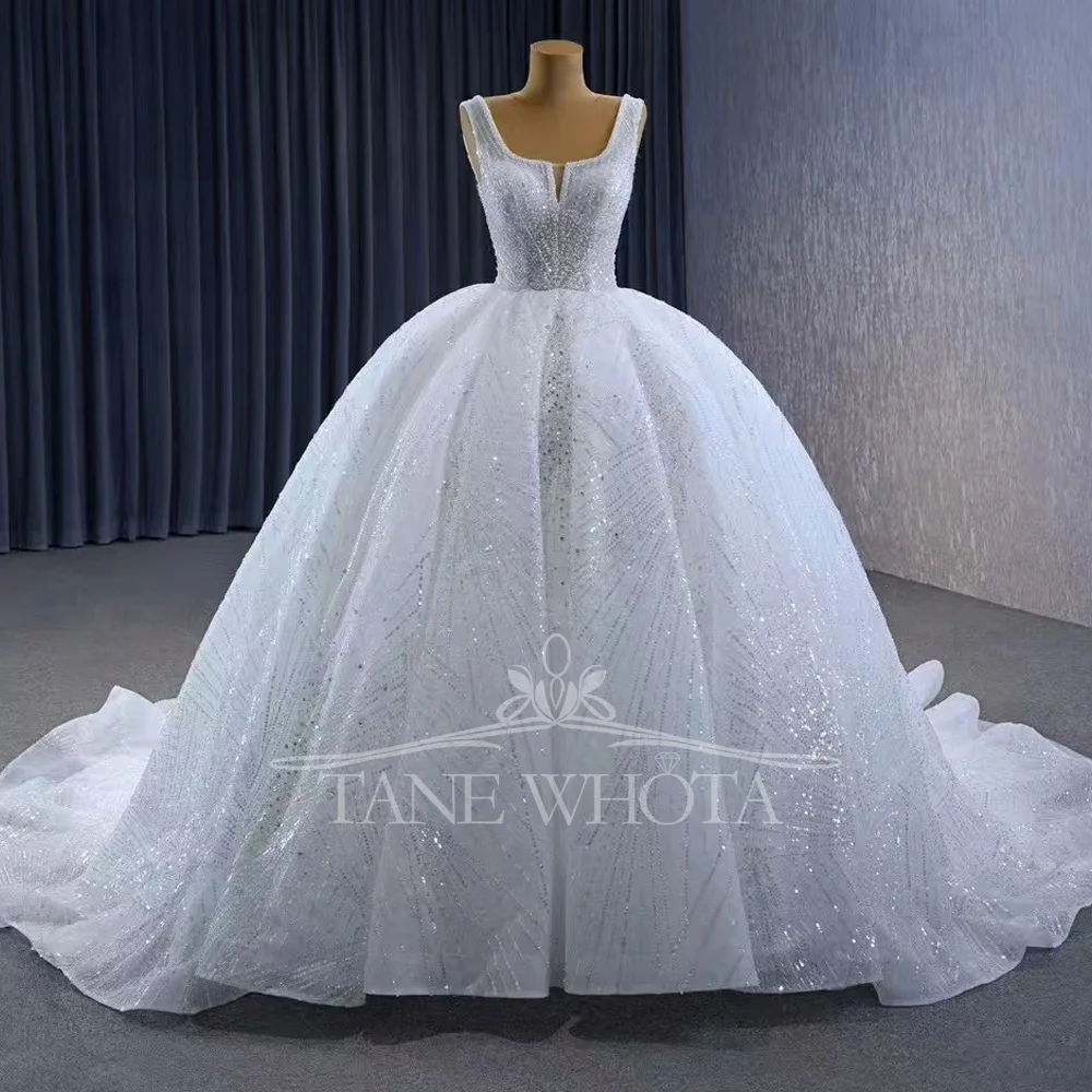 Luxury Sleeveless Scoop Neck Wedding Dress With Lace-Up Back And Sequins Classic Bridal Gown Customizable