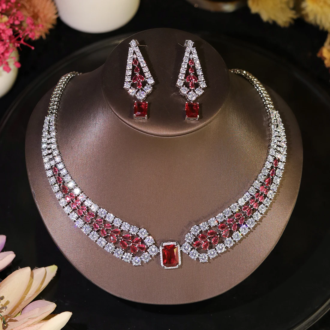 Luxury Shiny Red White Inlaid Rhombus Cubic Zircon Necklace Earrings 2Pcs Set Women Wedding Party Bridal Jewelry Accessories