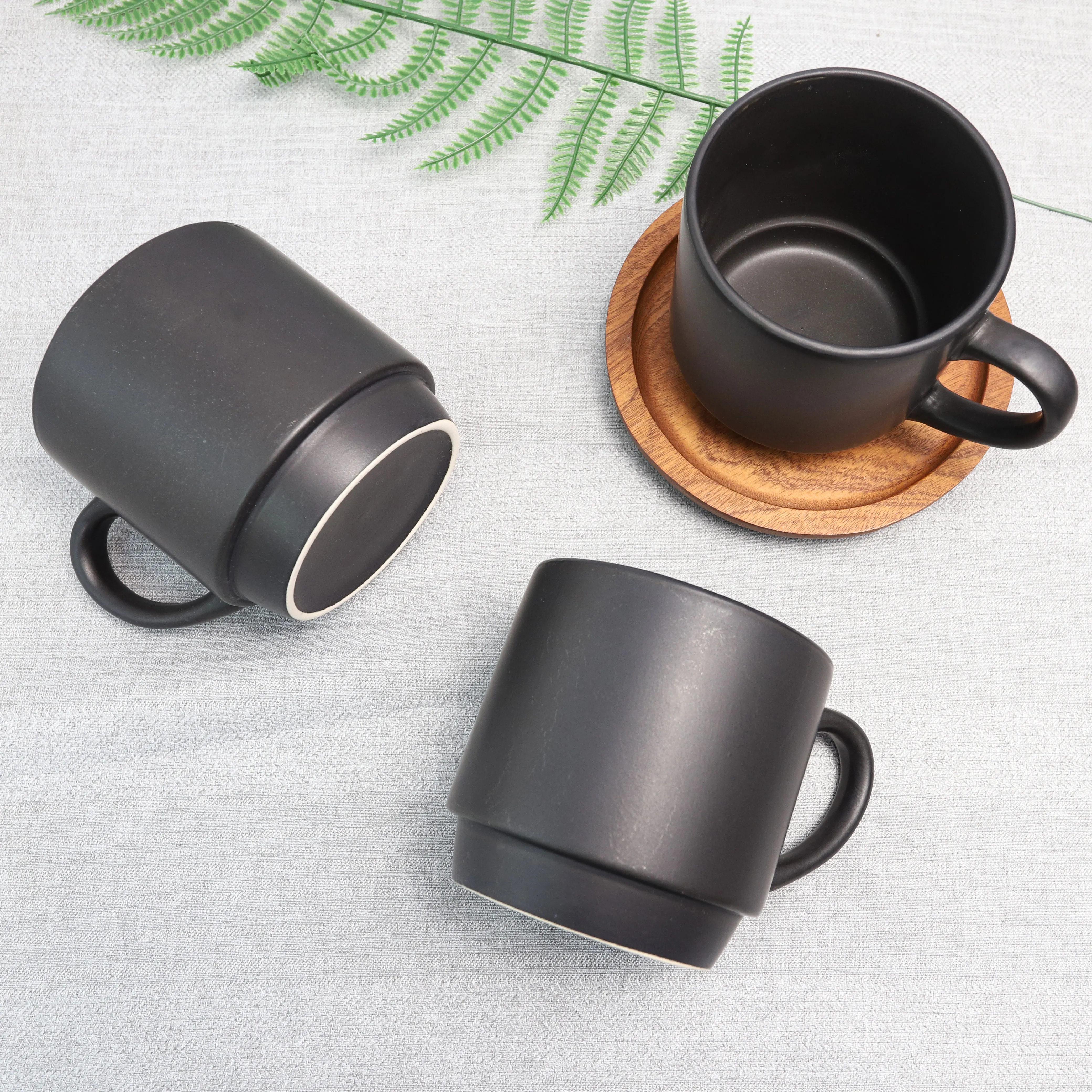 Imagem -03 - Porcelana Canecas com Suporte de Metal Copos Empilháveis Bebidas de Café Cappuccino Conjunto de Chá Americano Preto 14.5 oz