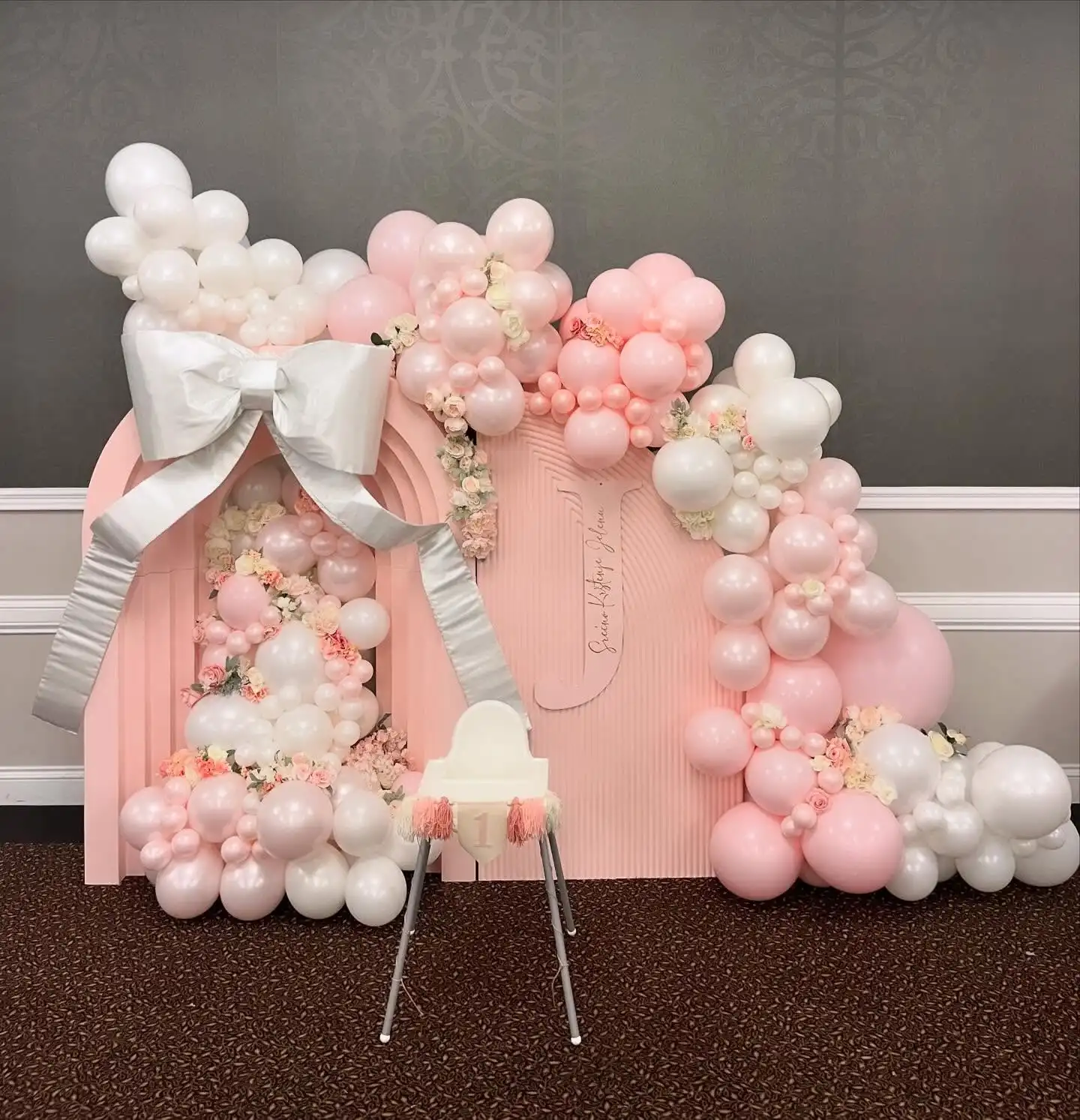 138pcs Bow Pink and White Balloon Garland Arch Kit for Wedding Bridal Girls Birthday Baby Shower Engagement Party Decorations
