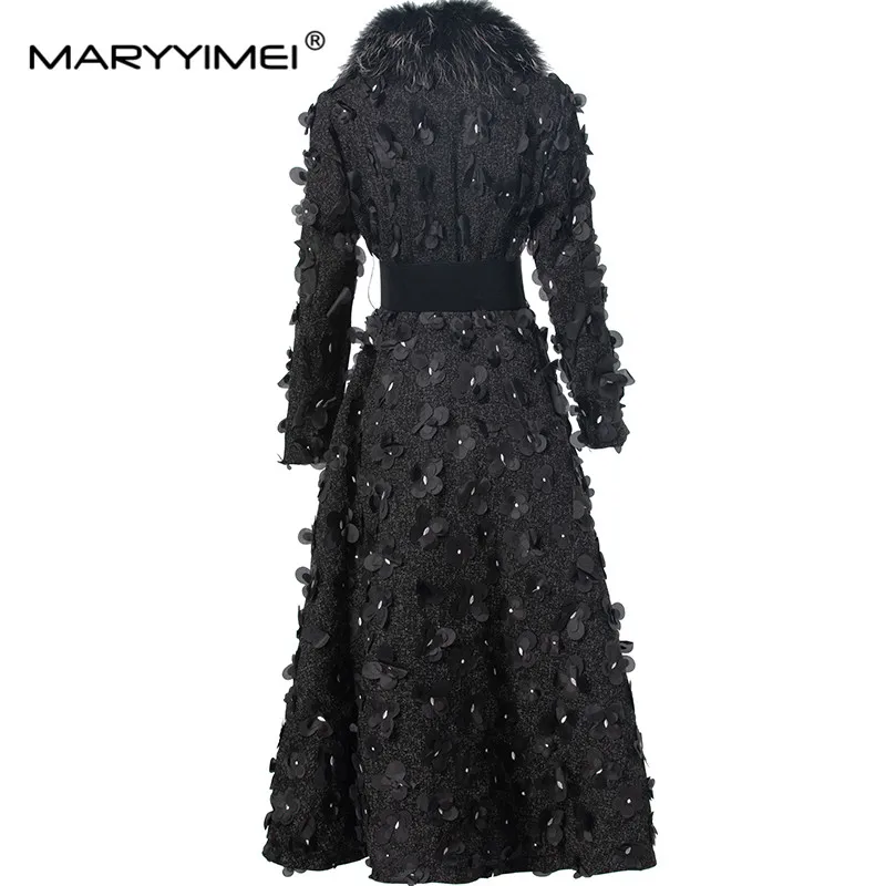 MARYYIMEI Autumn and Winter New Style Women's Coat Fur collar Long sleeved Single Button Appliques Overcoat With Belt