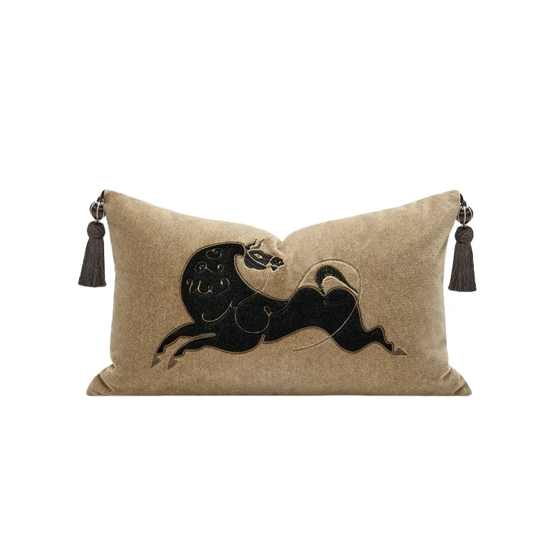 Retro Chinese Style Embroidered Velvet Pillow Cover Luxury Tassel Decorative Cushion Case with Mythical Unicorn Pattern for Sofa