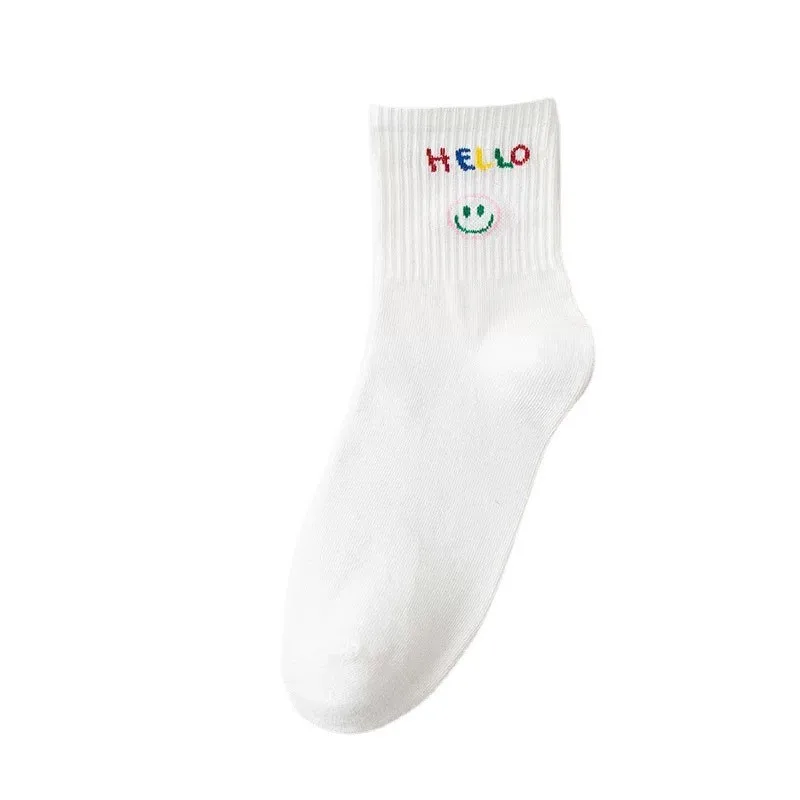 Chaussettes de sport en coton pour femmes, dessin animé, ours, arc-en-ciel, lettre, amour, visage souriant, rayure, mode polyvalente, chaussettes