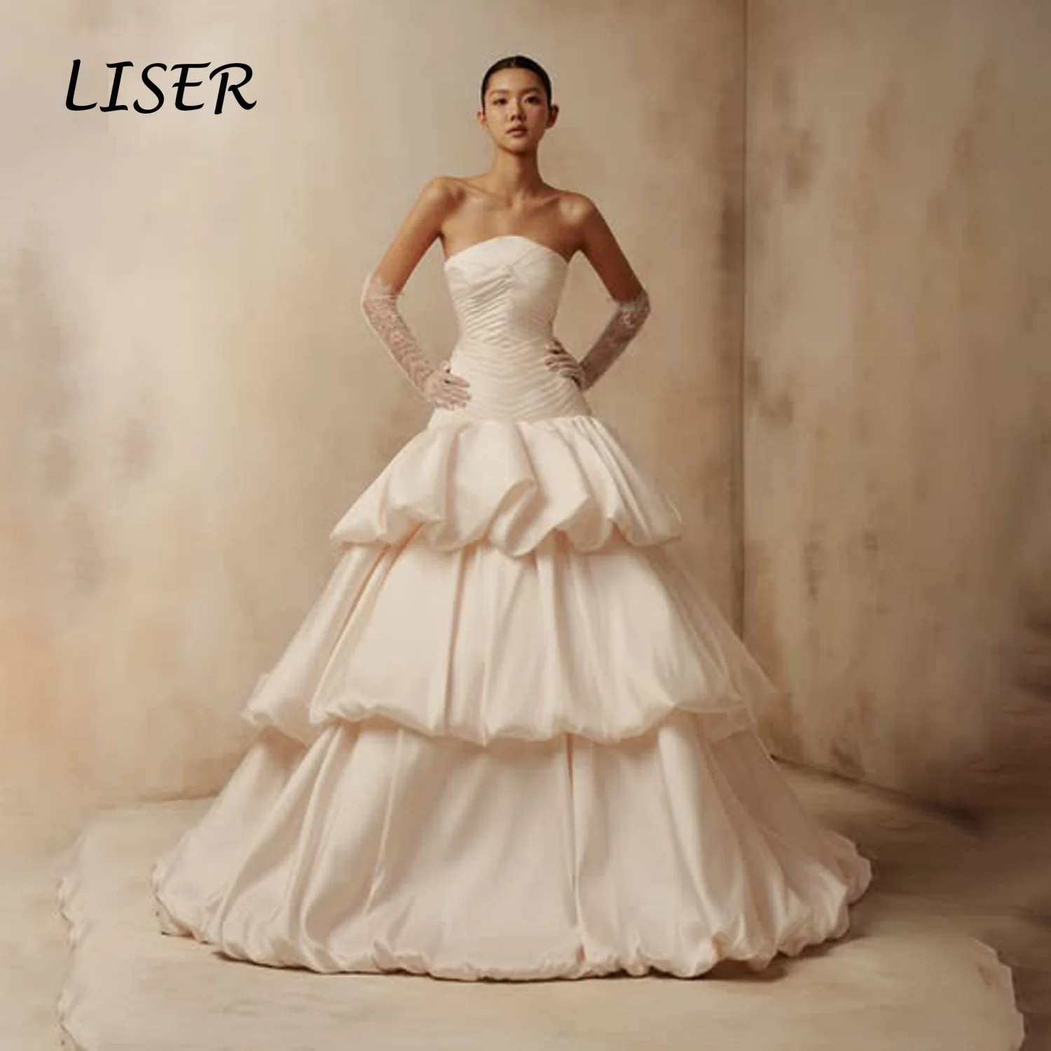 LISER Customize Strapless Ruched Satin Ball Gown Wedding Dress Multi Layer Bubble Skirt Voluminous Luxury Robe De Mariée 2026