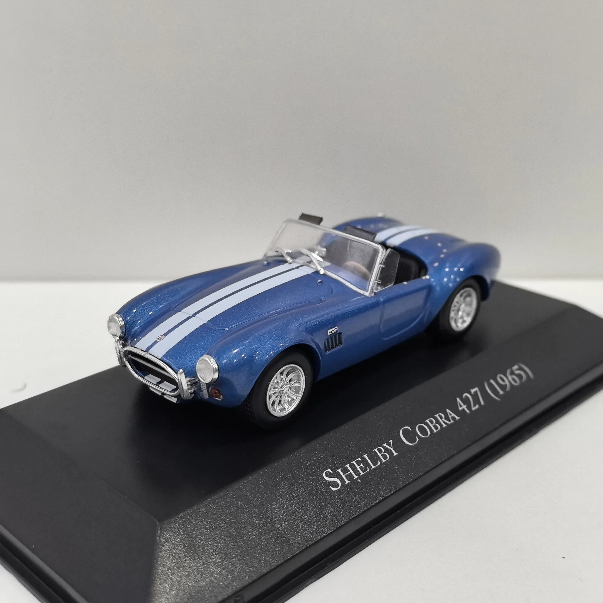 

Diecast ALTAYA 1/43 Scale SHELBY COBRA 427 1965 Alloy Car Model Collectible Toy Gift Souvenir Display Ornament