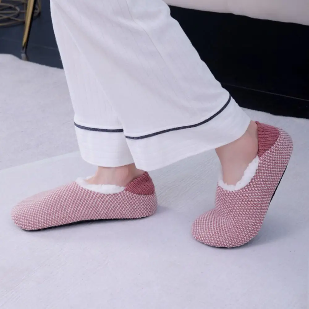 Fashion Snow Fleece Socks Women Lattice Plush Thicken Velvet Socks Soft Glue Sleeping Socks Girls